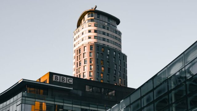 BBC announces 550 job cuts as first part of £500m savings plan