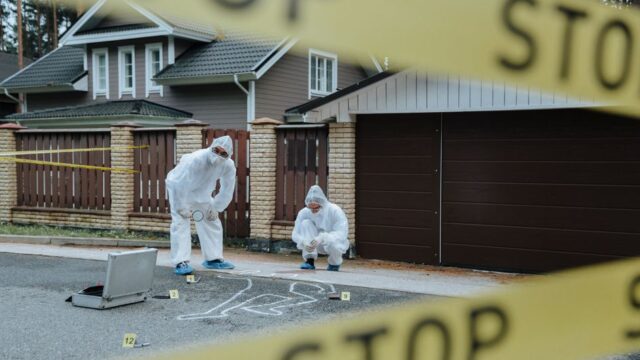 Teenage boy dies after stabbing in Luton as police launch murder investigation